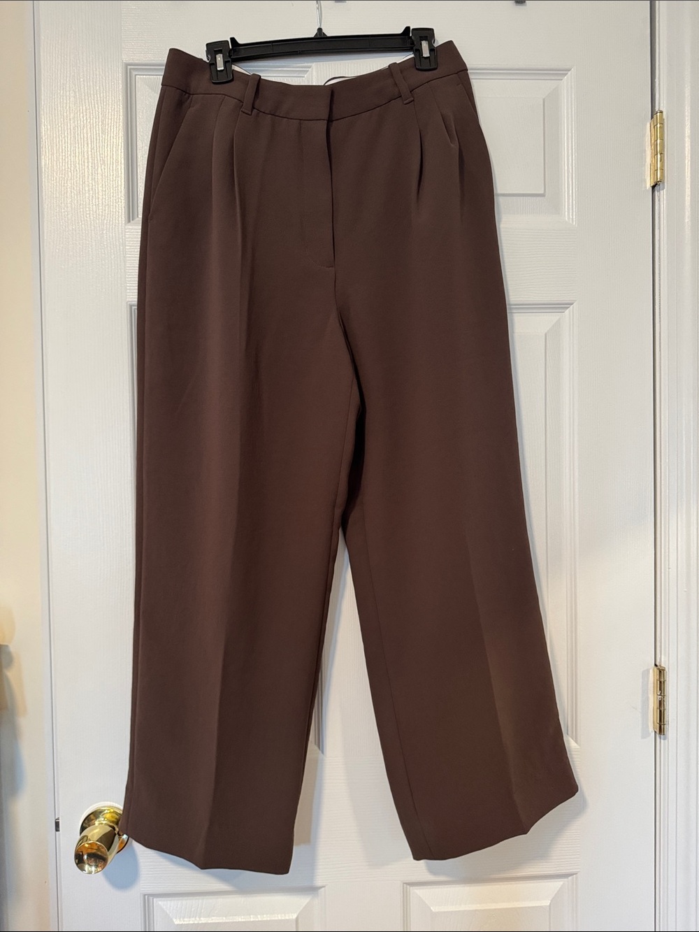 Aritzia Women’s Brown Effortless Pants Size 12 Short - 26” Hemmed Inseam